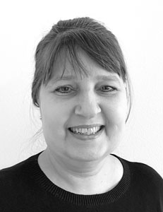 Theresa Paludan, Adm. medarbejder