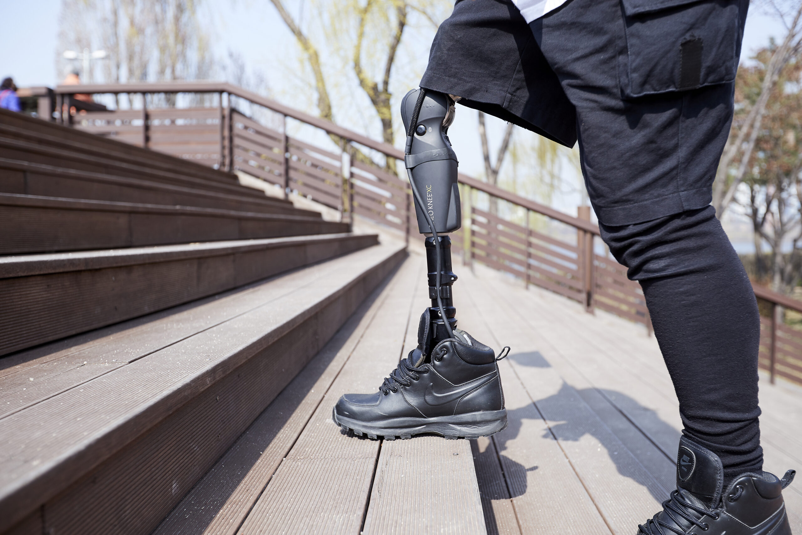 RHEO_KNEE_XC_femuramputation_trappe